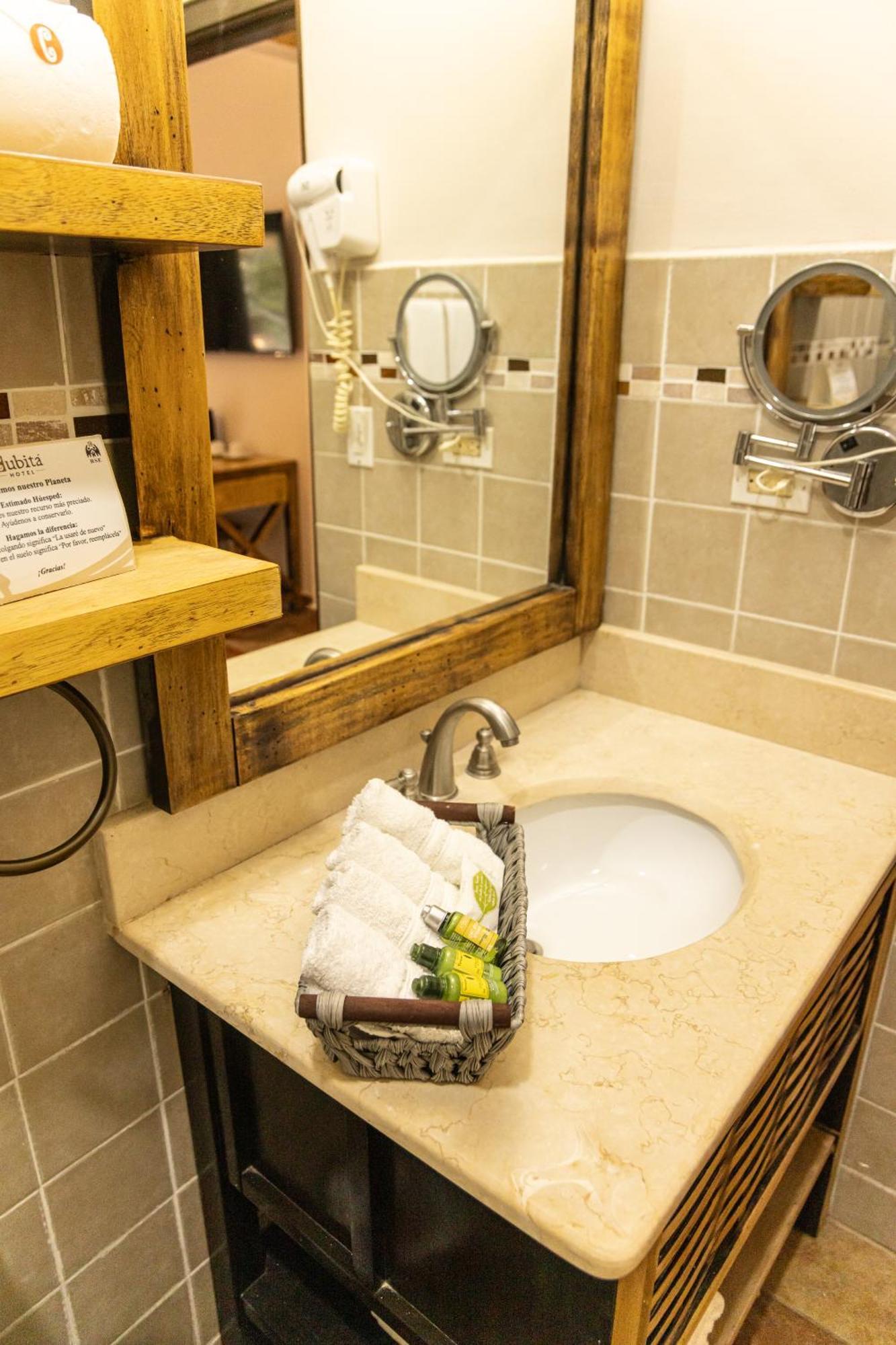 צ'יטרה Hotel Cubita Boutique Resort & Spa מראה חיצוני תמונה